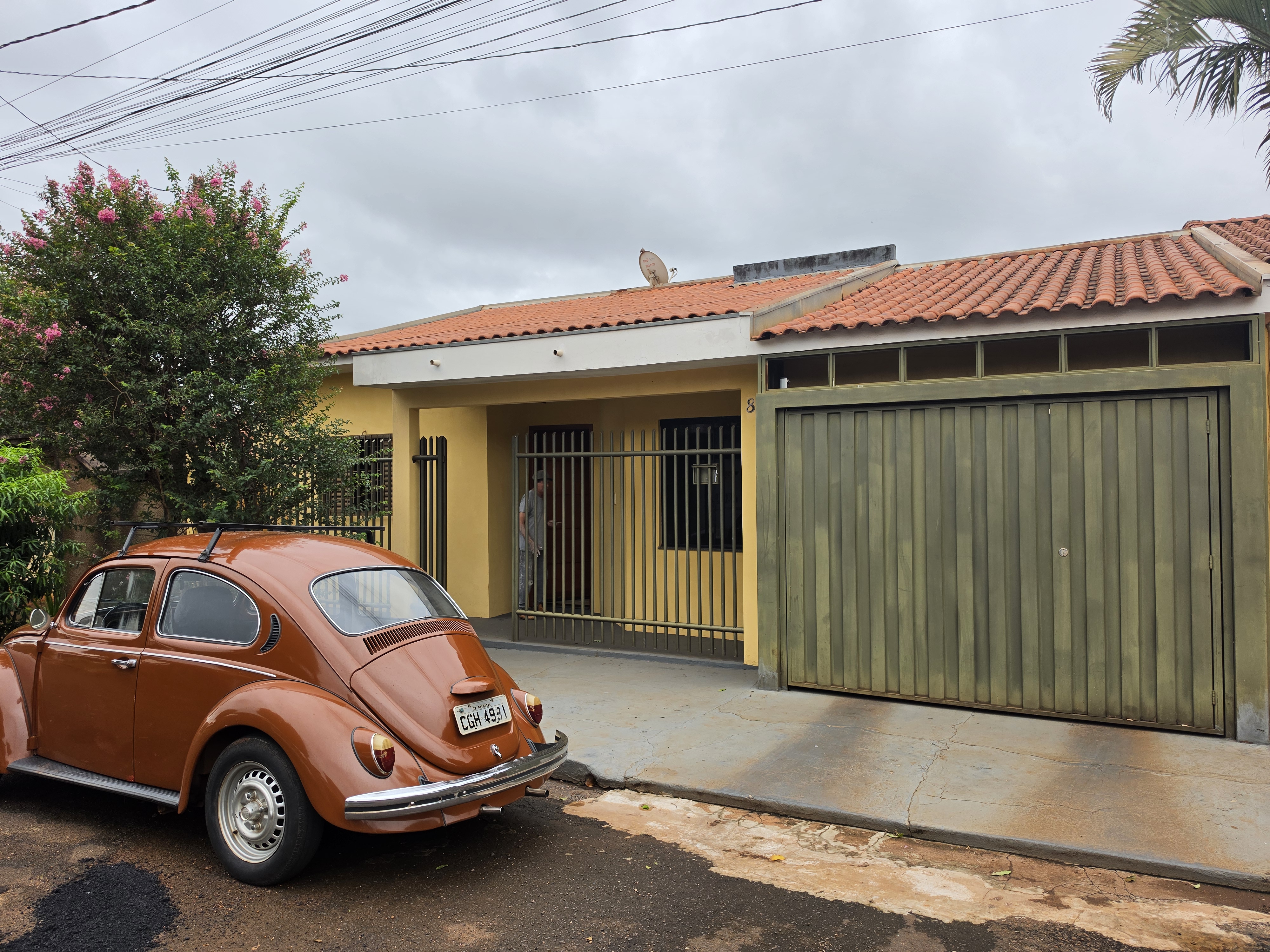 Bela casa, com 2 dormts